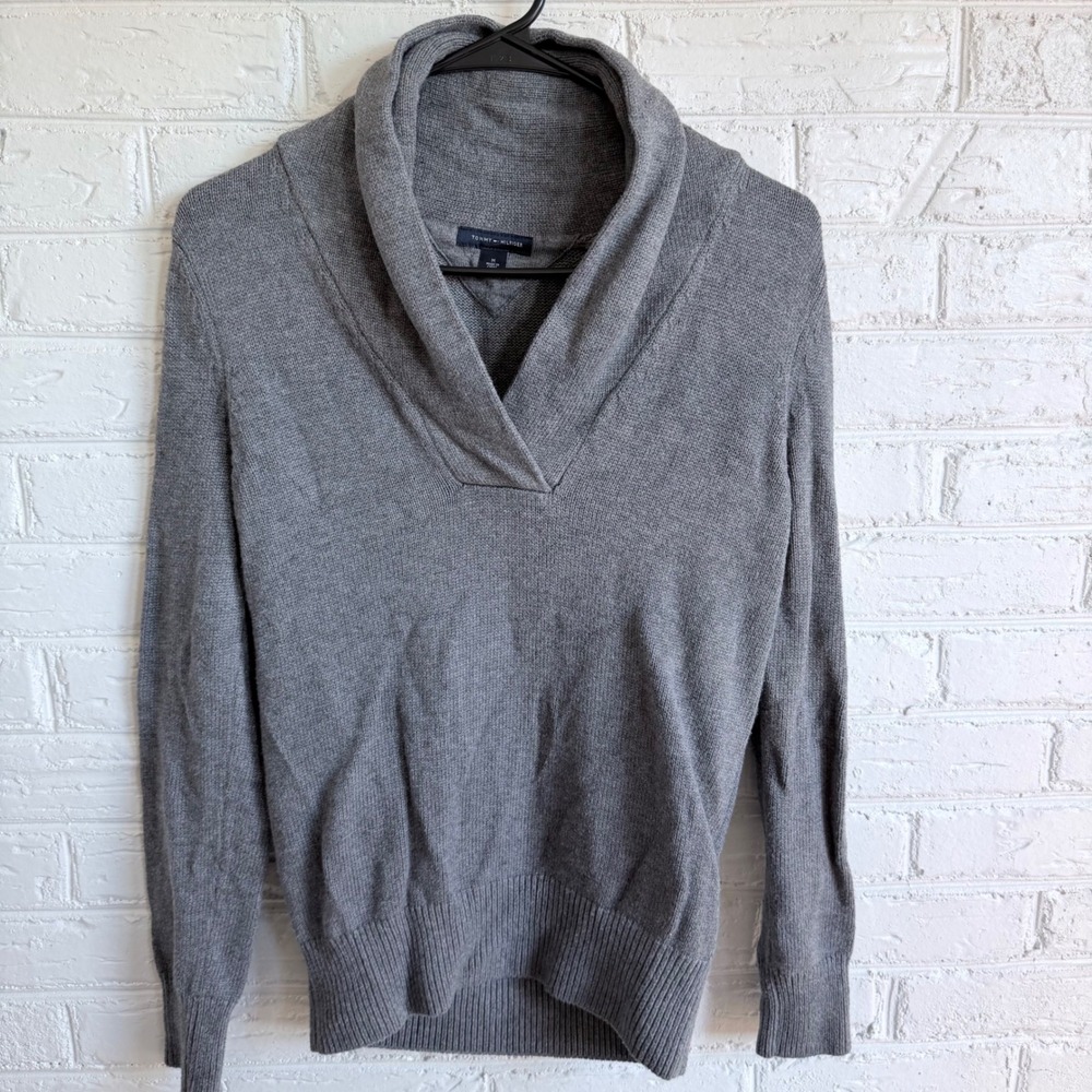 Tommy Hilfiger Women Grey Shawl Collar Long Sleeve Sweater Size Medium